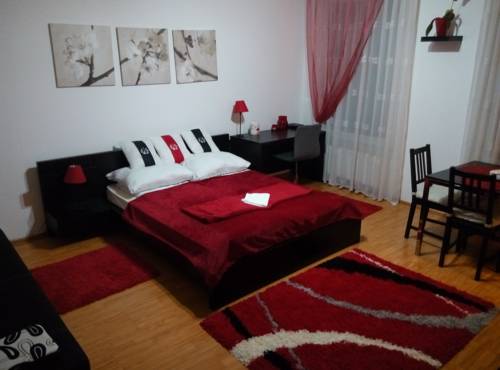 
DebreCenter Apartman
