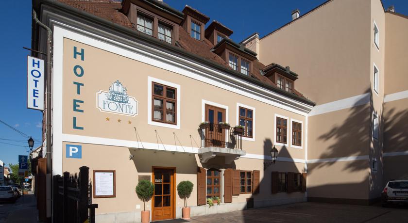 
Fonte Hotel and Restaurant

