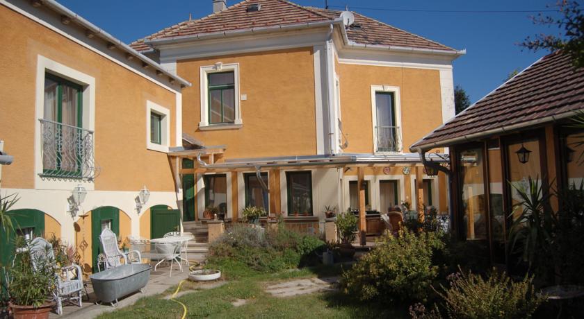 
Villa Luca
