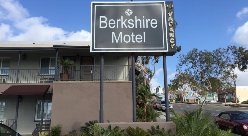 
Berkshire Motor Hotel
