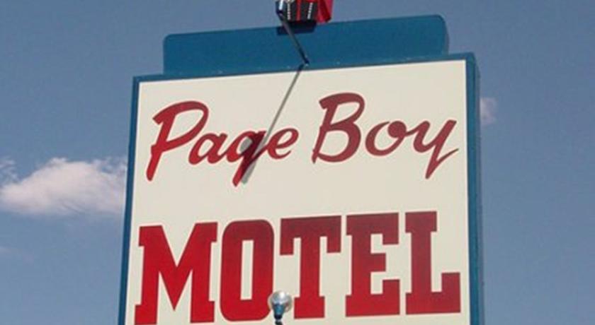 
Page Boy Motel
