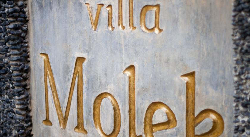 
Villa Molek
