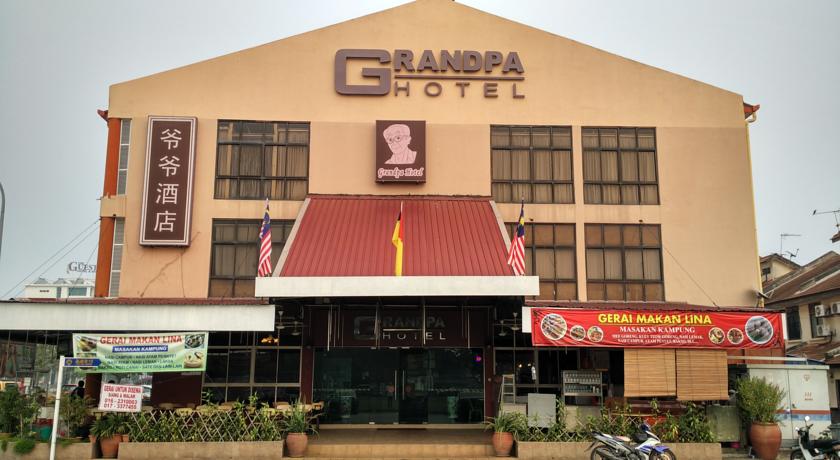 
Grandpa Hotel
