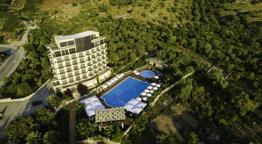 
Rapos Resort Hotel
