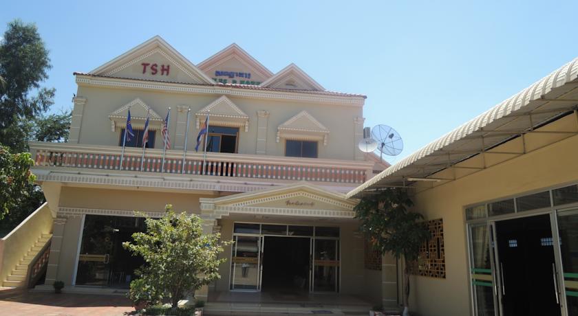 
Tonle Sap Hotel and Restaurant
