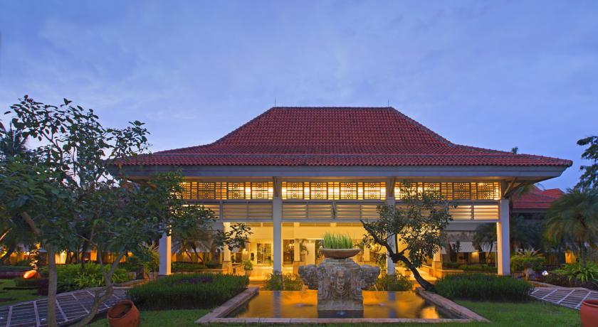 
Sheraton Bandara Hotel

