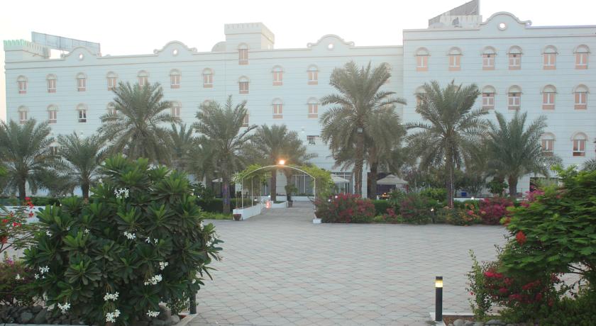 
Royal Gardens Hotel
