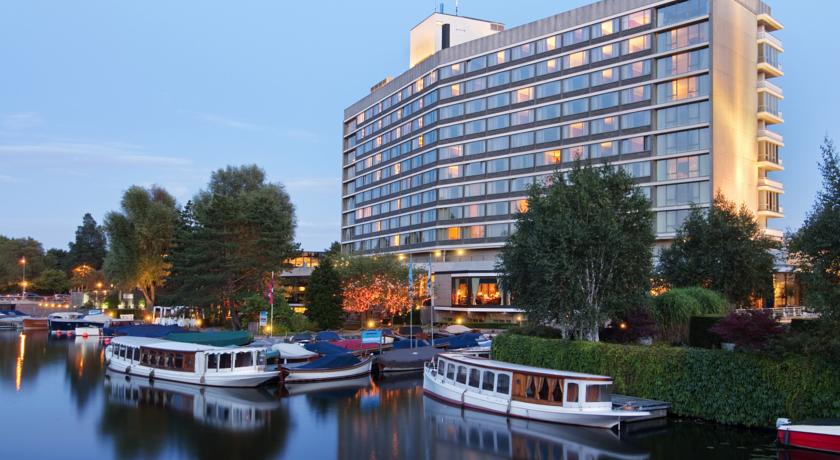 
Hilton Amsterdam
