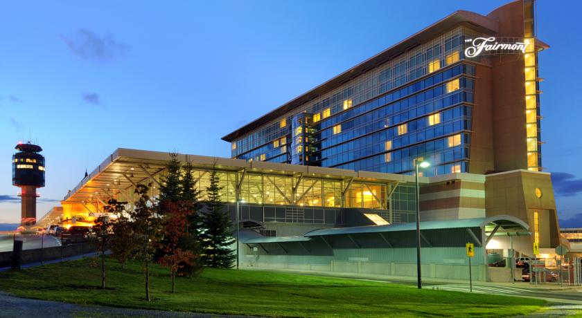 
Fairmont Vancouver Airport In-Terminal Hotel
