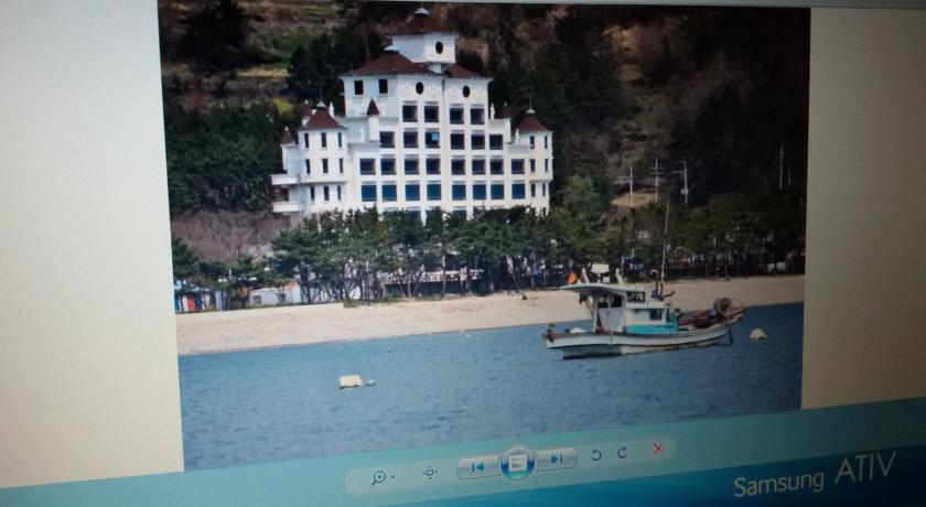 
Namhae Beach Hotel

