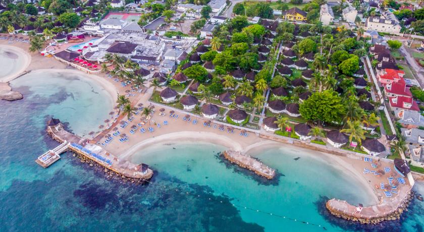 
Royal Decameron Club Caribbean Resort - ALL INCLUSIVE
