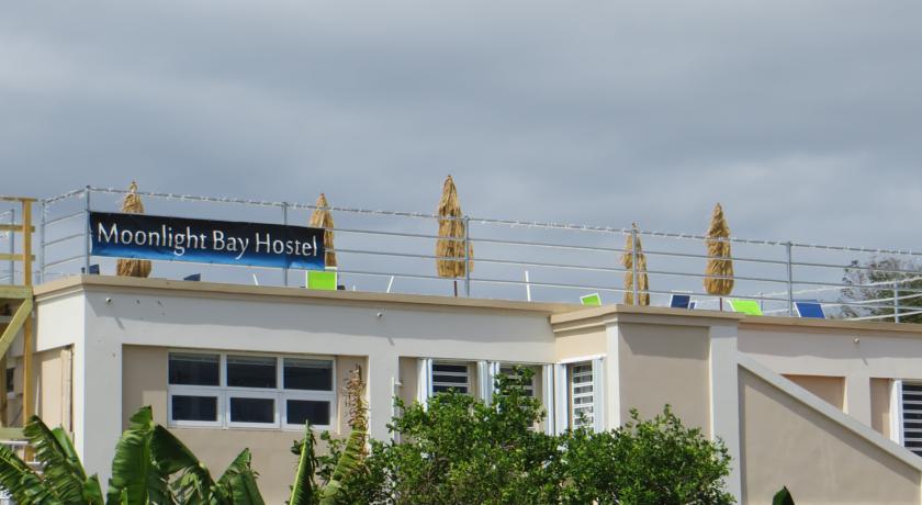
Moonlight Bay Hostel
