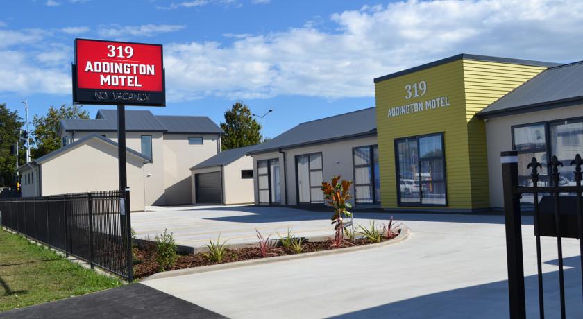 
319 Addington Motel
