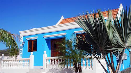 
Blue Cunucu Villa With Pool
