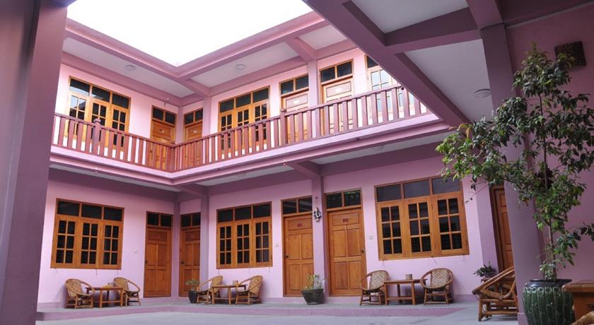 
Shwe Nadi Guest House
