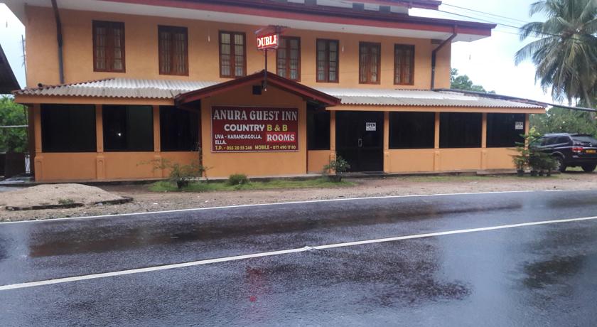 
Anura Guest Inn
