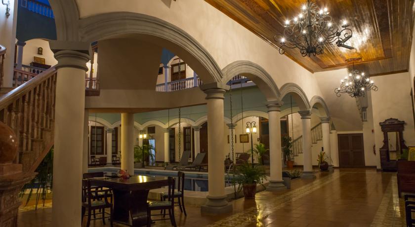 
Hotel Real La Merced
