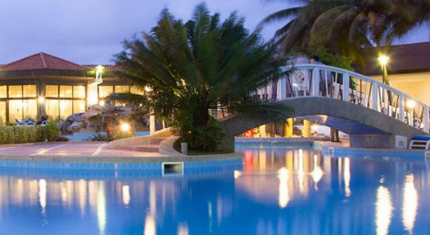 
La Palm Royal Beach Hotel
