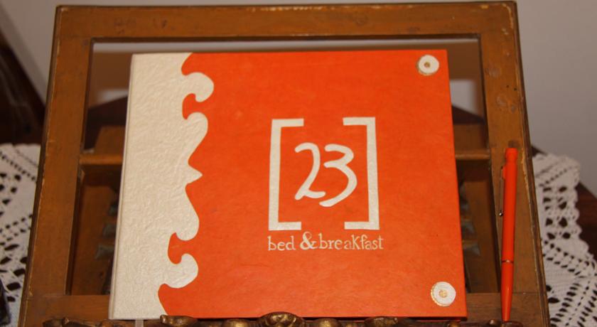 
23 Bed & Breakfast
