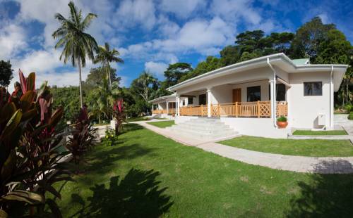 
Anse Soleil Beachcomber Self-Catering Chalets
