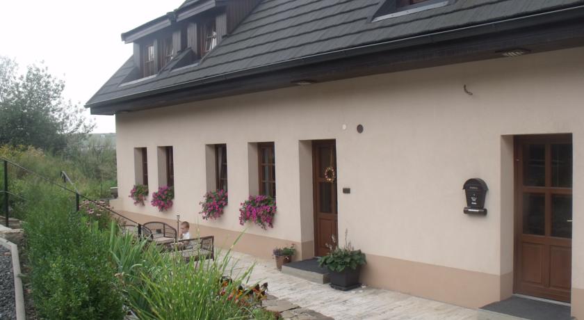 
Guest House Tri Korunky
