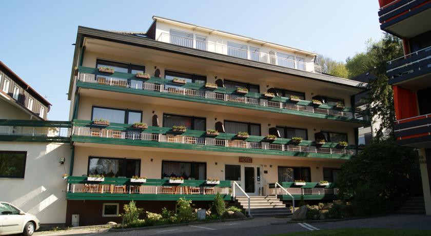 
Allee Hotel Leidinger
