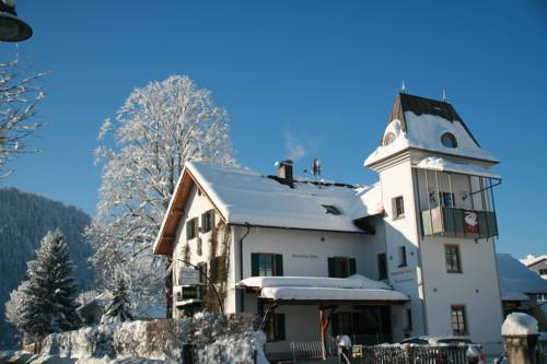 
Haus bei der Linden Ferienwohnungen
