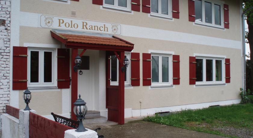 
Joe's Polo Ranch
