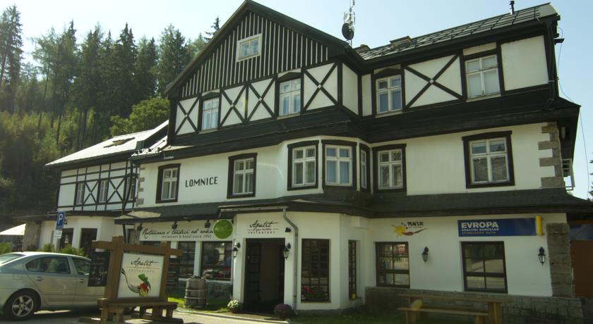 
Hotel Lomnice
